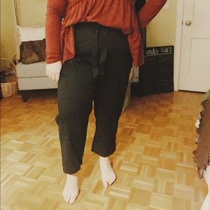 GAP Paper bag pants in black